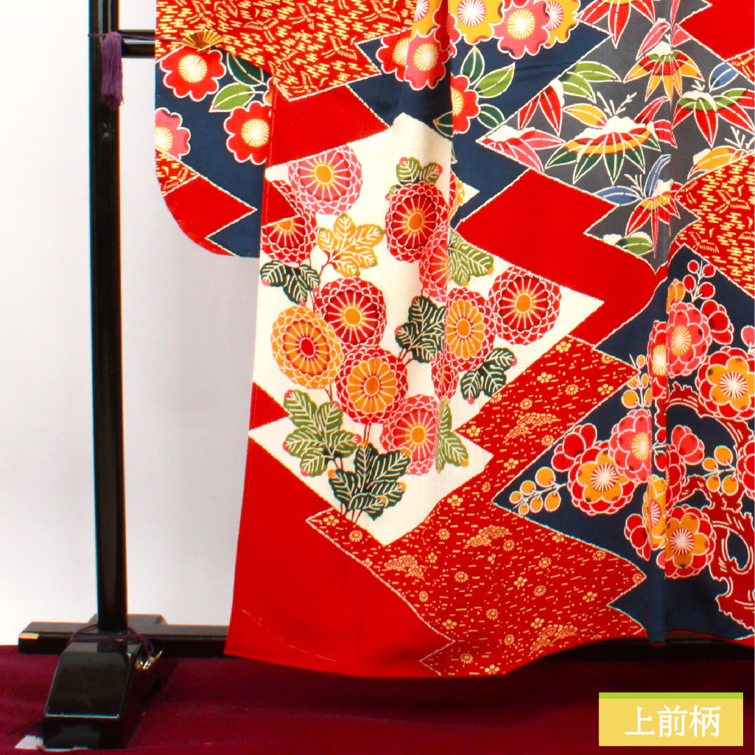 振袖 正絹 身丈157.5cm 裄丈66.5cm 袷  猩々緋色 栗山吉三郎 京紅型 吉祥文様 しつけ糸付き 未使用品  Sランク 赤系 1113001842312