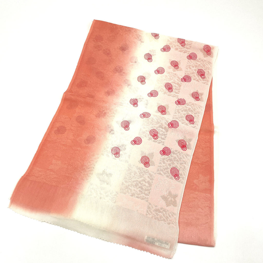 （新古品）帯揚げ 正絹 NEWランク カジュアル 薄紅梅色（うすこうばいいろ） 夏物 幾何学模様 ぐるぐる 長さ約182cm 幅約29cm ピンク系 1136001551913