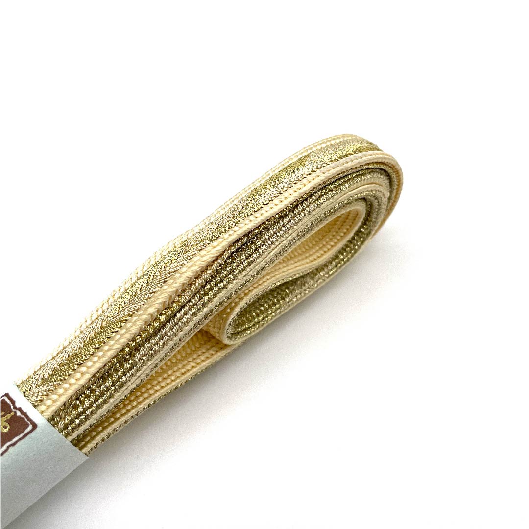 （新古品） 帯締め 正絹 四分紐 蜜陀僧色（みつだそういろ） 伊賀組紐 伊賀前沢公房 伝統工芸品 長さ約186cm 幅約1.5cm セミフォーマル Sランク クリーム系 1135000862915
