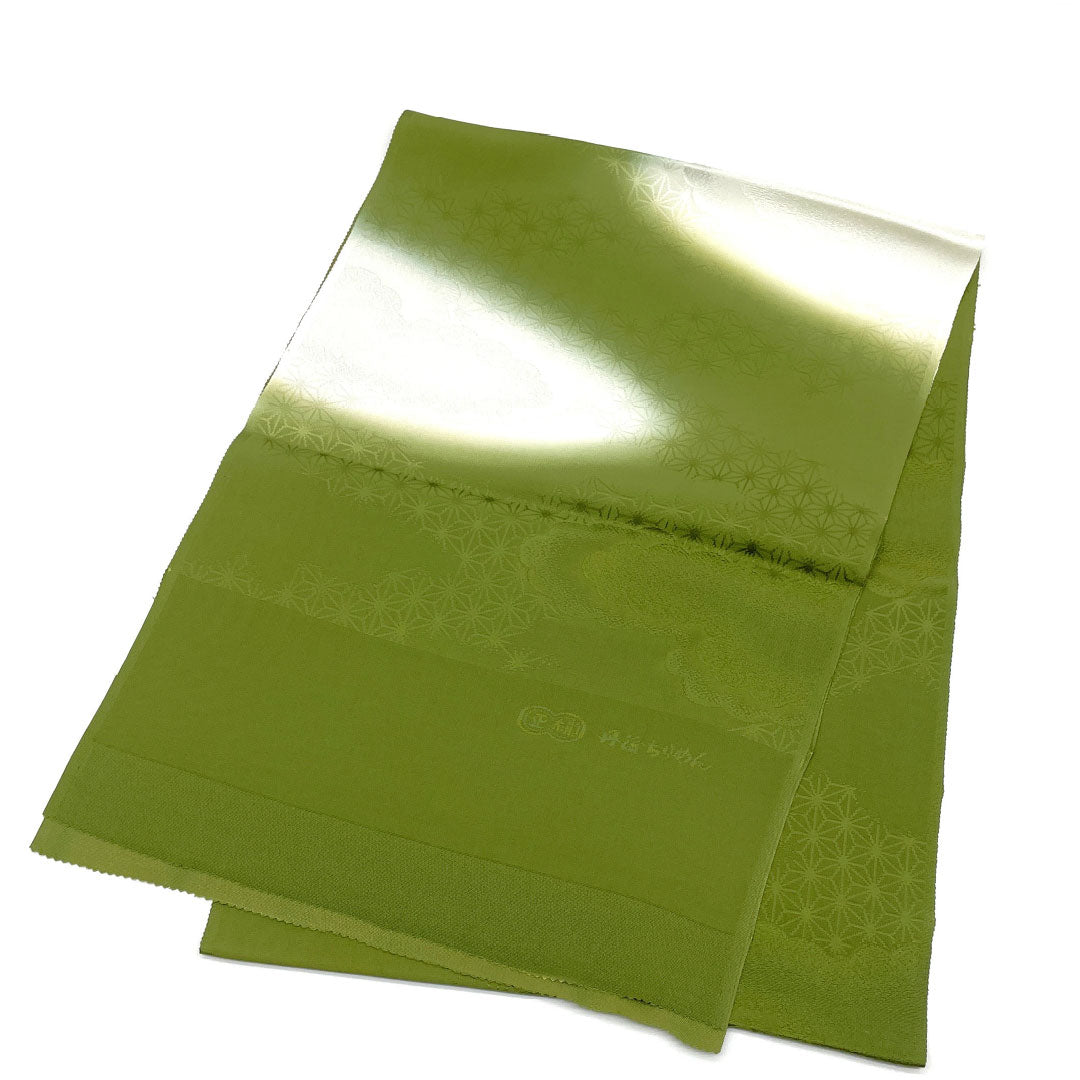 (Like New) Semi-Formal Silk Obiage (Sash) in Willow and Bamboo Color (Yanagi Susu Takeiro) with a Classic Hemp Leaf and Cloud Pattern, Approximately 180cm Long, 32cm Wide, Green, Product Number: 1136001461919