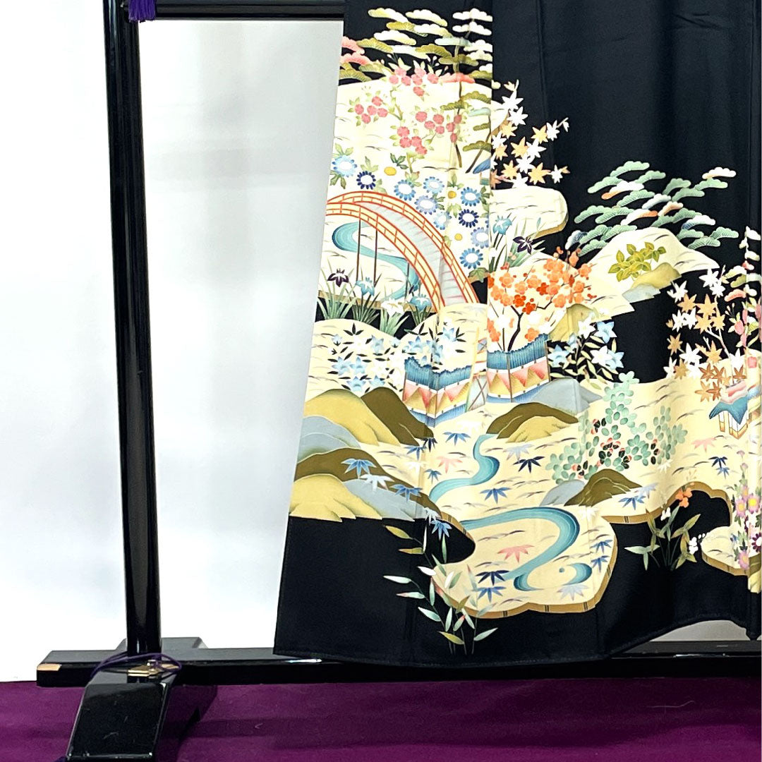 Black Tomesode, Length 154.5cm, Sleeve Length 62cm, Awase, Kyoto Yuzen, Landscape Pattern, Thread Ring and Peeking Mokko, Pure Silk, A Rank, Five Crests, Black, 1111000883210