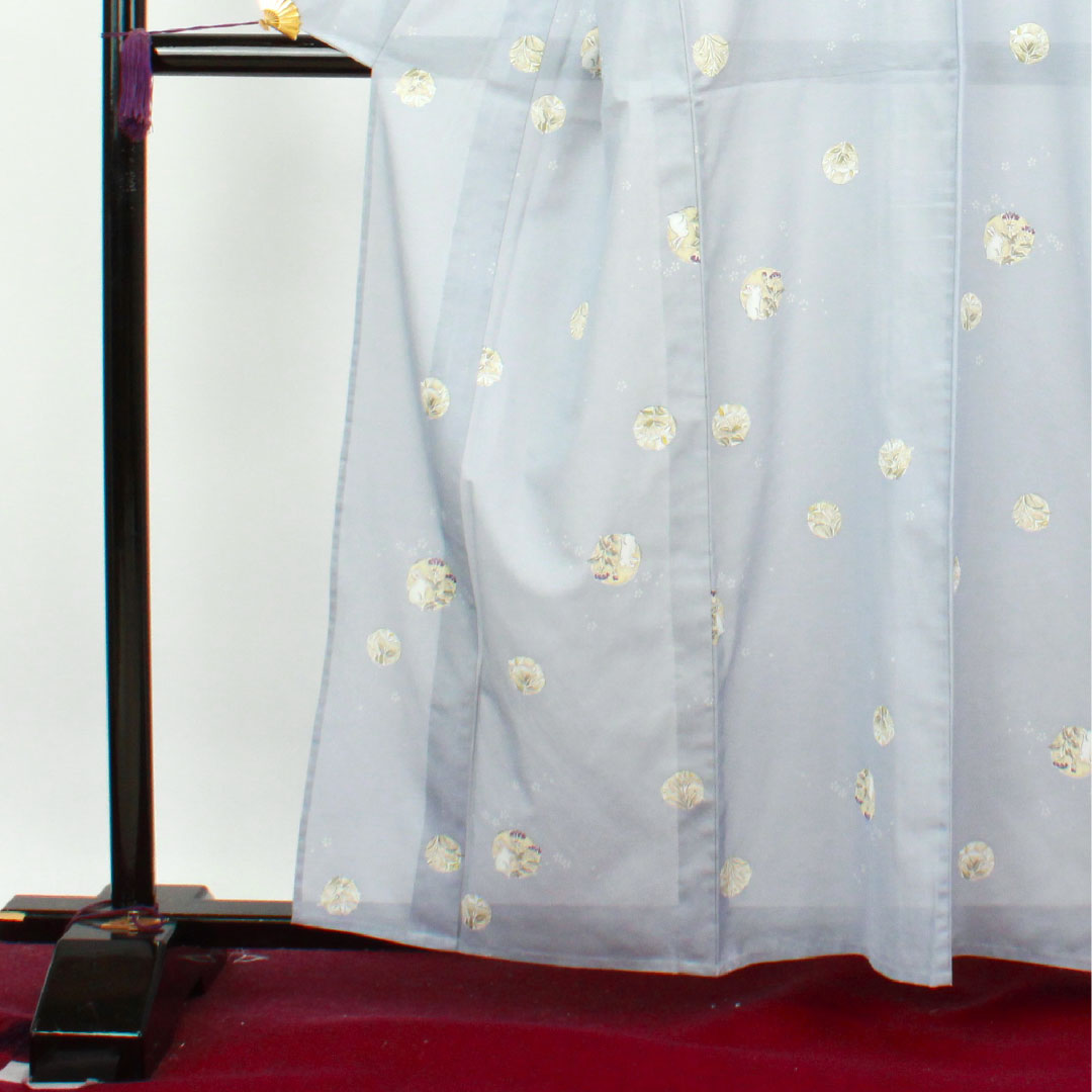 Summer kimono, polyester, small pattern, length 161cm, sleeve length 65cm, pale white, rabbit, floral pattern, washable kimono, silk, A rank, light blue, 1132000863424