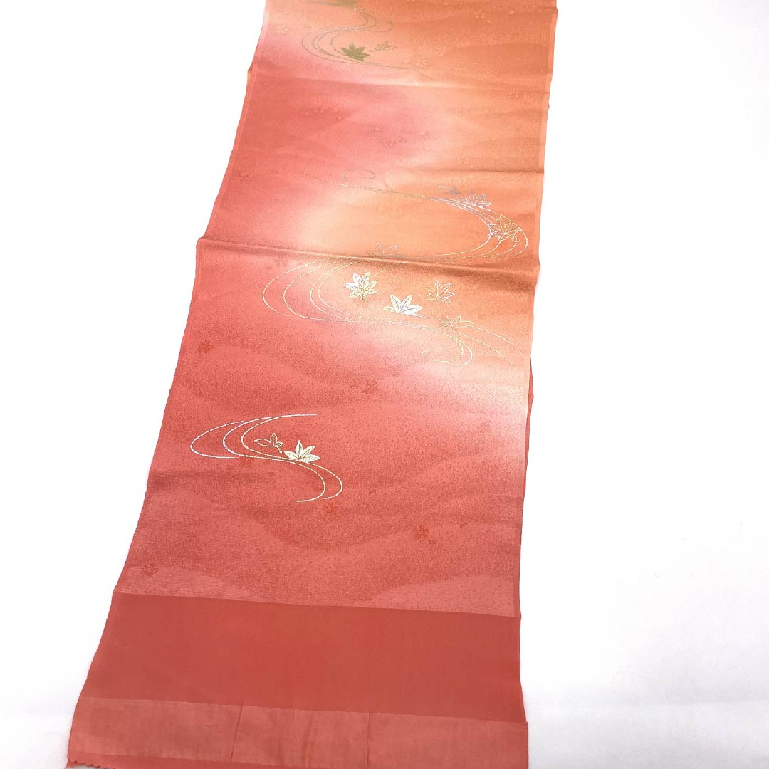 帯揚げ 正絹 Aランク セミフォーマル 珊瑚色（さんごいろ） 流水 紅葉 桜 長さ約169cm 幅約29.5cm ピンク系 1136003033913