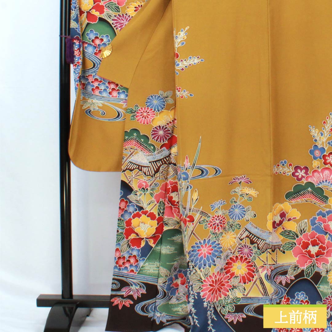 Furisode (long-sleeved kimono) made of pure silk, S-rank, length 166cm, sleeve length 67cm, lined, magnolia-colored, Kyoto Bingata (Kyoto Bingata) pattern with auspicious motifs of pine, iris, and orange tones, product number 1113002302526