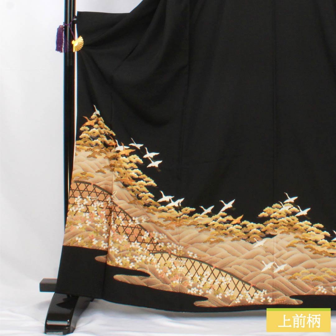 Black Tomesode (Japanese Kimono) - Pure Silk, Grade A, Length 167cm, Sleeve Length 67.5cm, Lined, Kyoto Yuzen, Five Crests, Chūin Gosan Paulownia, Crane, Pine, Hagi, Wave, Five Crests, Black, 1111002053510