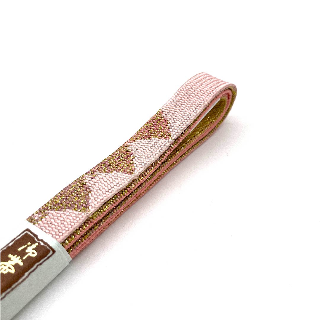 （新古品） 帯締め 正絹 四分紐 一重梅色（ひとえうめいろ） 金属糸使用 鱗 手組紐 長さ約159cm 幅約1.2cm セミフォーマル Sランク ピンク系 1135002292313