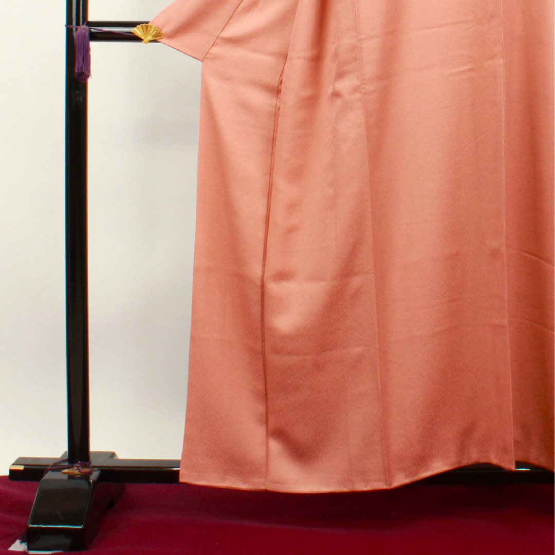 色無地 正絹 桃染色 百貫達雄 加賀友禅 五三桐  身丈158cm 裄丈62.5cm 袷  Aランク ピンク系 1114000953313