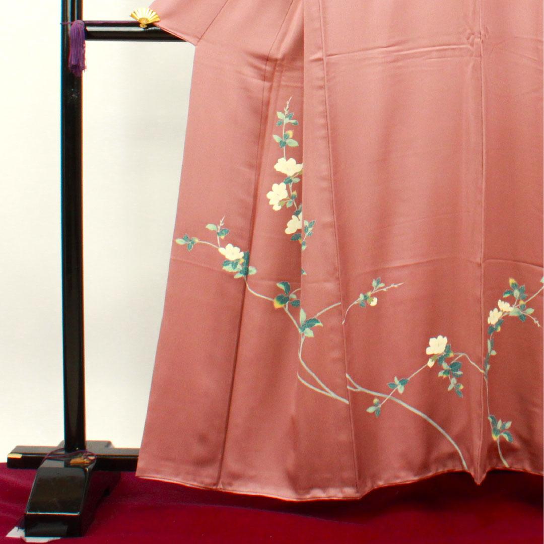 Homongi, pure silk, lined, length 158cm, sleeve length 63cm, red wax-stamped, Kyoto Yuzen, floral pattern, S rank, pink, 1112003012313