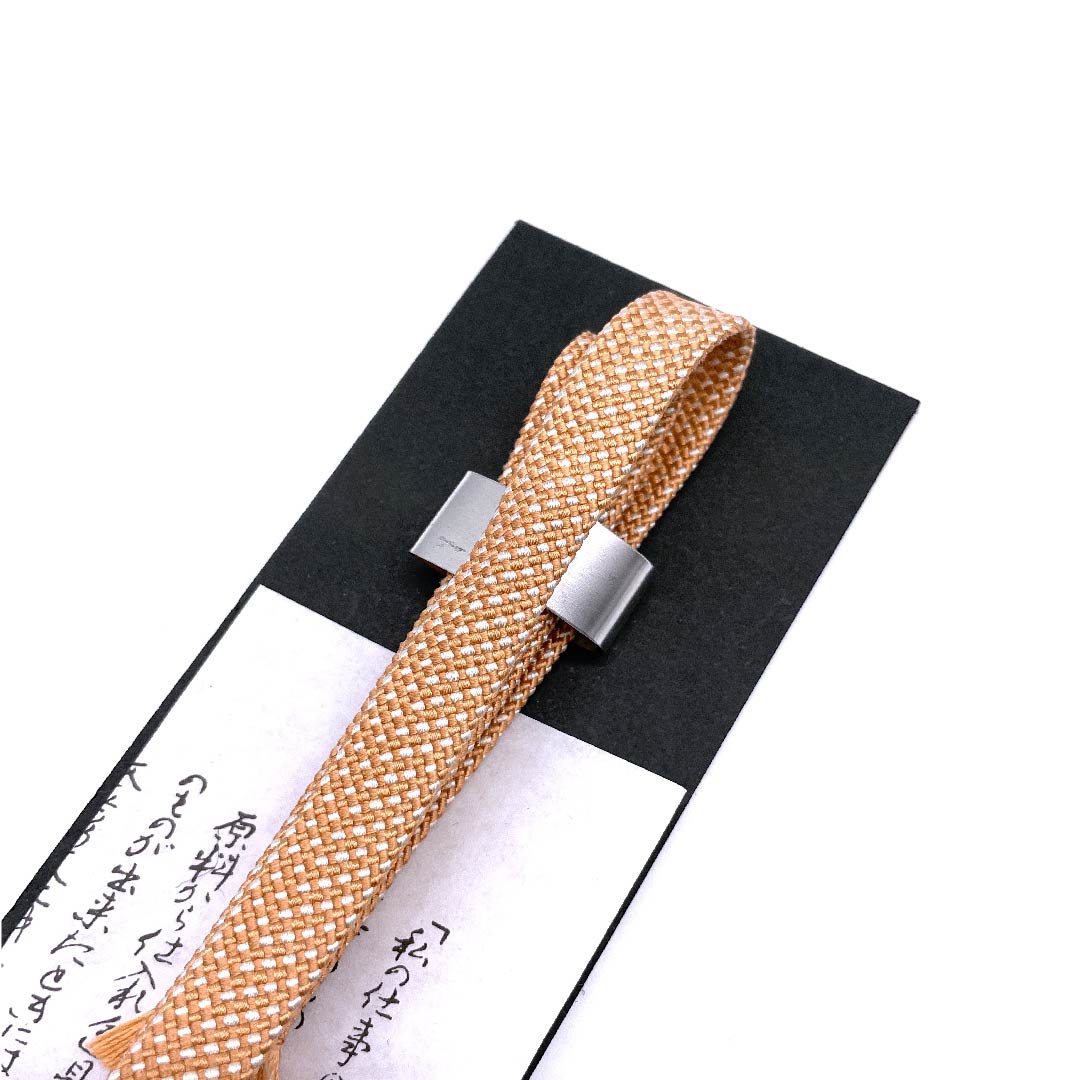 （新古品） 帯締め 正絹 三分紐 鮭色（さけいろ） 五嶋紐 帯留め付き ビジュー 長さ約130cm 幅約1cm カジュアル Sランク 橙系 1135000142326