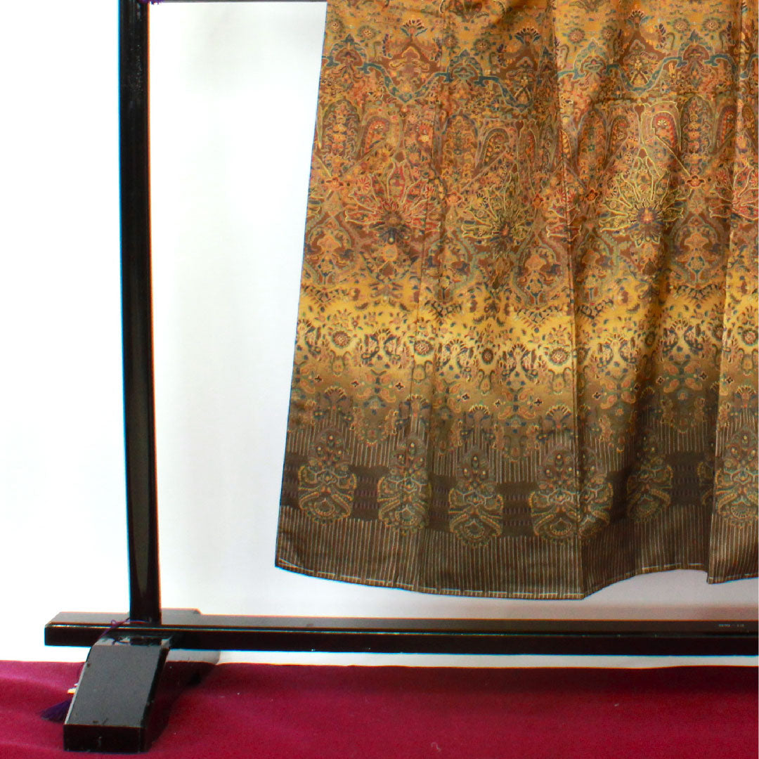 Homongi (formal kimono) Length 151.5cm Sleeve length 62.5cm Agarwood brown Tsumugi fabric Sarasa pattern Pure silk S rank Brown 1112001972214