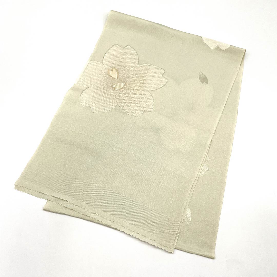 帯揚げ 正絹 Aランク セミフォーマル 利休白茶色（りきゅうしらちゃいろ） 桜 丹後ちりめん 長さ約176cm 幅約29cm グレー系 1136001893922