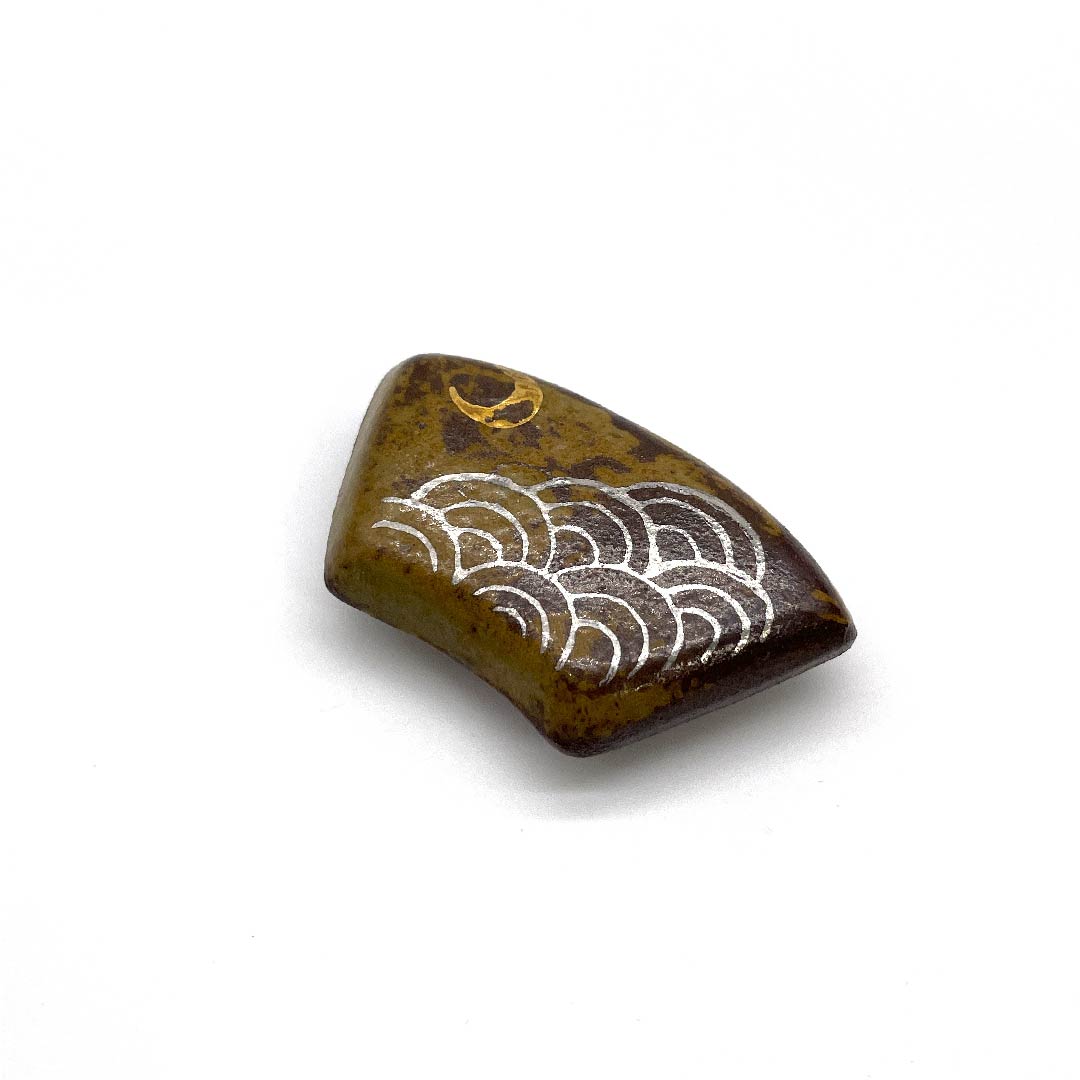 (New old stock) Obi fastener, ceramic, casual, walnut color, Kiyomizu ware, fan-shaped, moon, length approx. 3cm, width approx. 5cm, S rank, brown, 1137000462914