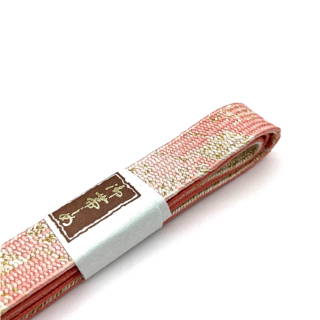 (New old stock) Obijime (belt sash) made of pure silk, quarter-length cord, medium crimson, specially selected gold and silver thread, metallic thread used, new old stock, length approx. 159cm, width approx. 1.5cm, semi-formal, S rank, pink, 1135001092913