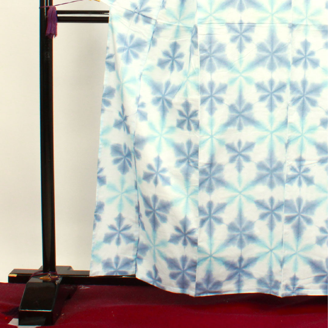 (New, unused item) Yukata, Yukihana Shibori, with basting thread, unused item, abstract pattern, board-tied shibori, cotton, new rank, single layer, length 162cm, sleeve length 65cm, blue, 1118003921417