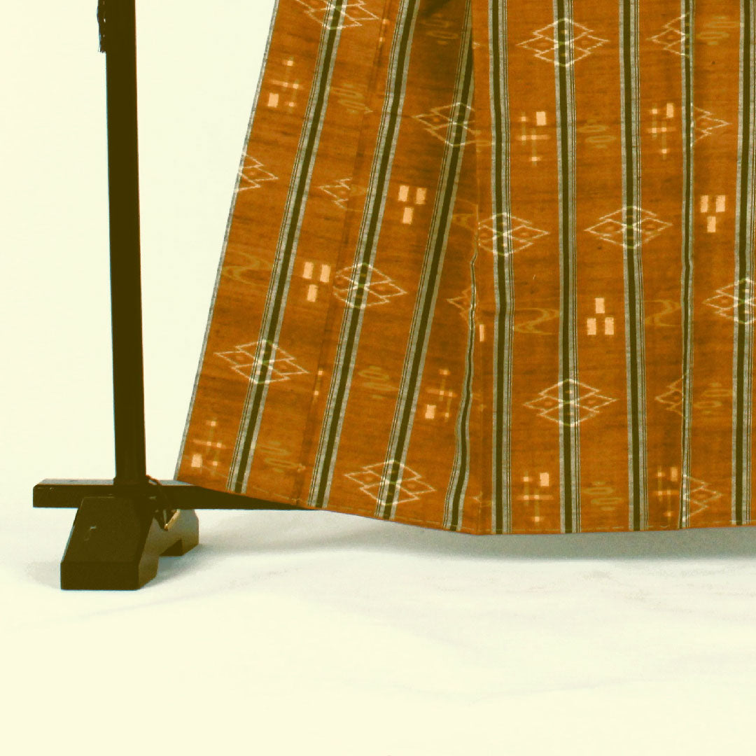 Tsumugi Length 162.5cm Sleeve length 62cm Ryukyu Kasuri Hand-woven Pure silk S rank Awase Brown 1116000912314