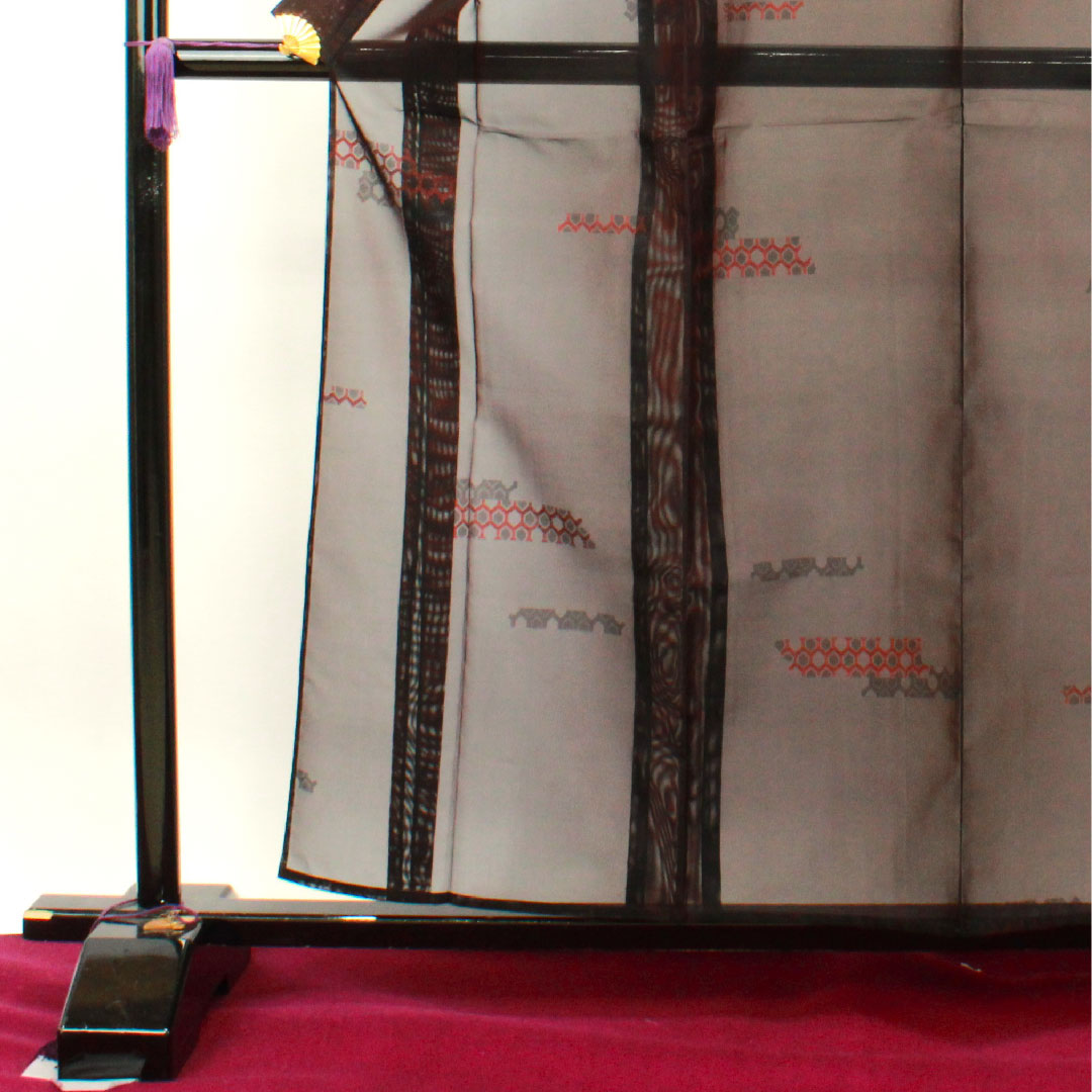 Summer item, pure silk, plain color, length 159.5cm, sleeve length 61.5cm, azuki brown, geometric pattern, basting thread included, unused item, gauze, S rank, red, 1132001732312
