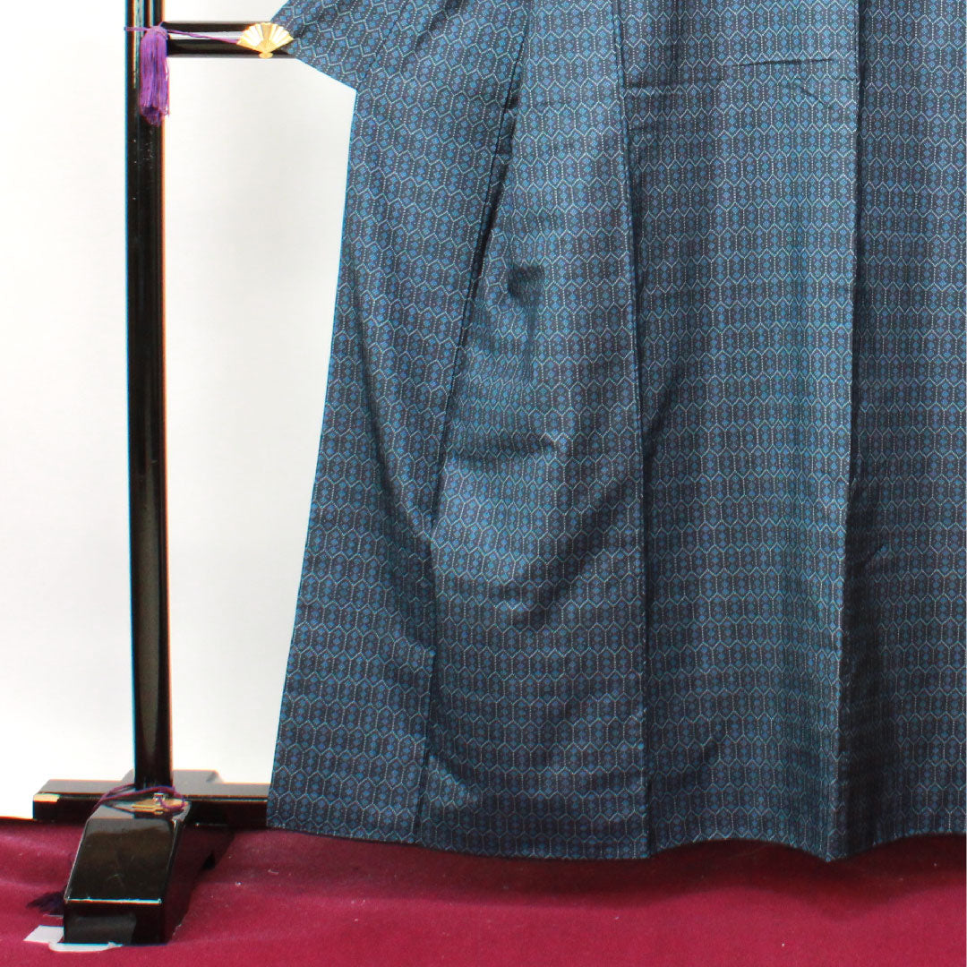 Oshima Tsumugi, Length 160.5cm, Sleeve length 63cm, Dark navy blue, Warp and weft kasuri, Tortoiseshell, Pure silk, A rank, Lined, Navy blue, 1116002593418