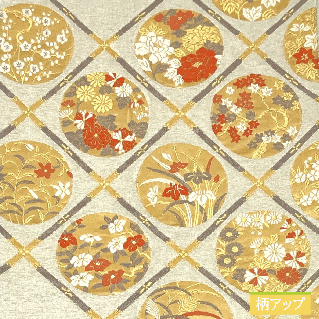 Formal, silver-toned, pure silk obi with a ceiling painting motif, tapestry weave, floral pattern, and accents, length 424cm. Product code: 1123016822322.