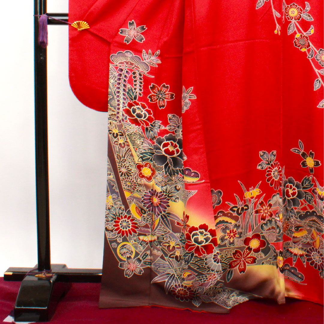 振袖 身丈167cm 裄丈68cm 袷  真紅色 京紅型 吉祥文様 スコッチガード加工  正絹 Sランク 赤系 1113001692512