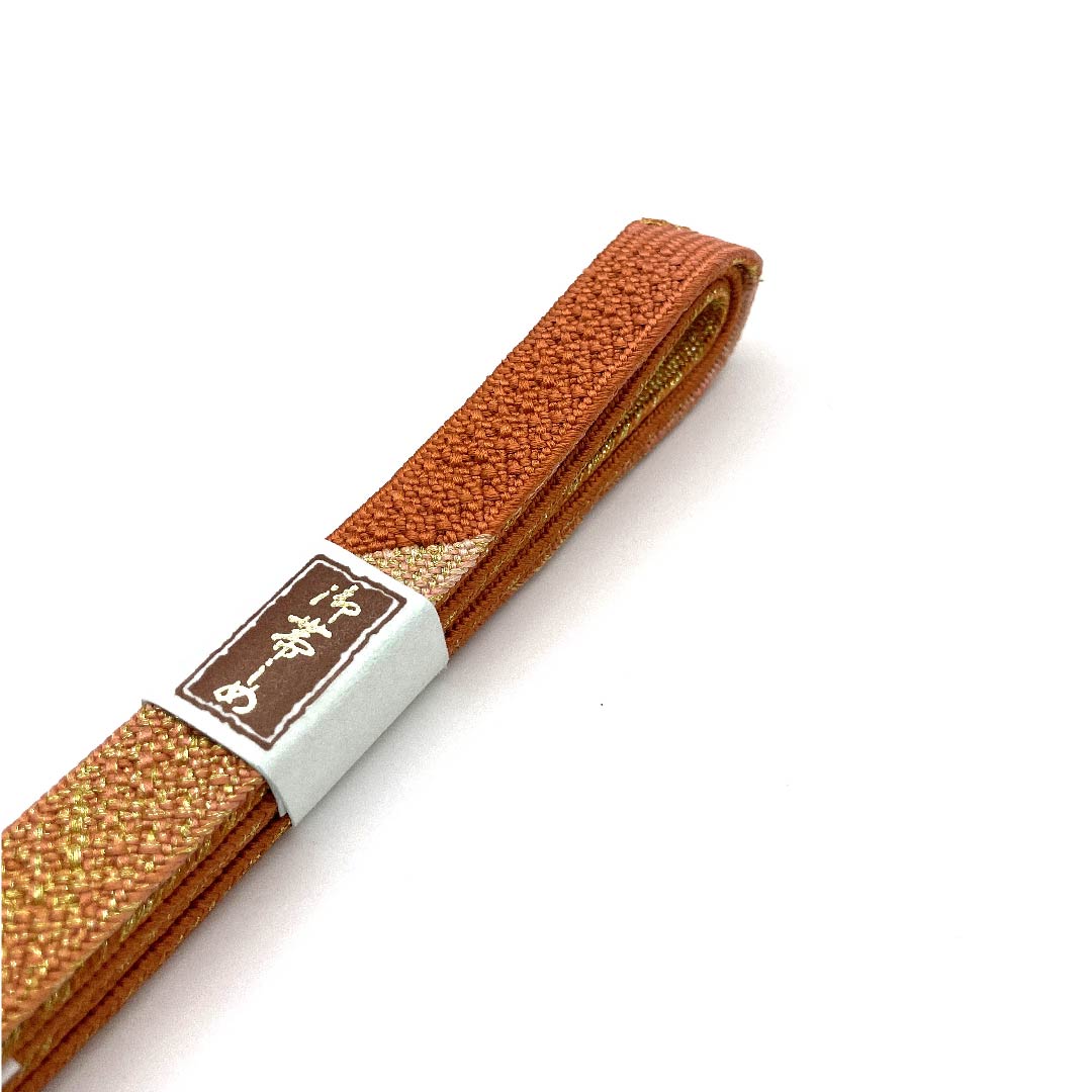 （新古品） 帯締め 正絹 四分紐 柿色（かきいろ） 手組紐 特選金銀糸使用 新古品 長さ約162cm 幅約1.5cm セミフォーマル Sランク 橙系 1135002332326