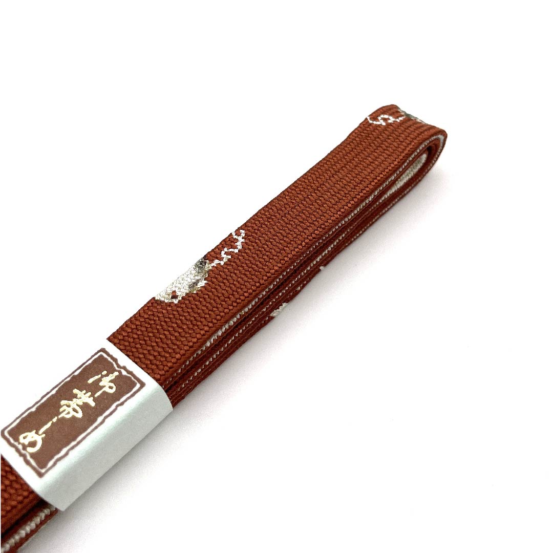 （新古品） 帯締め 正絹 四分紐 赤蘇芳色（あかすおういろ） 金属糸使用 翠嵐工房 金彩 長さ約162cm 幅約1.5cm セミフォーマル Sランク 茶系 1135001712914