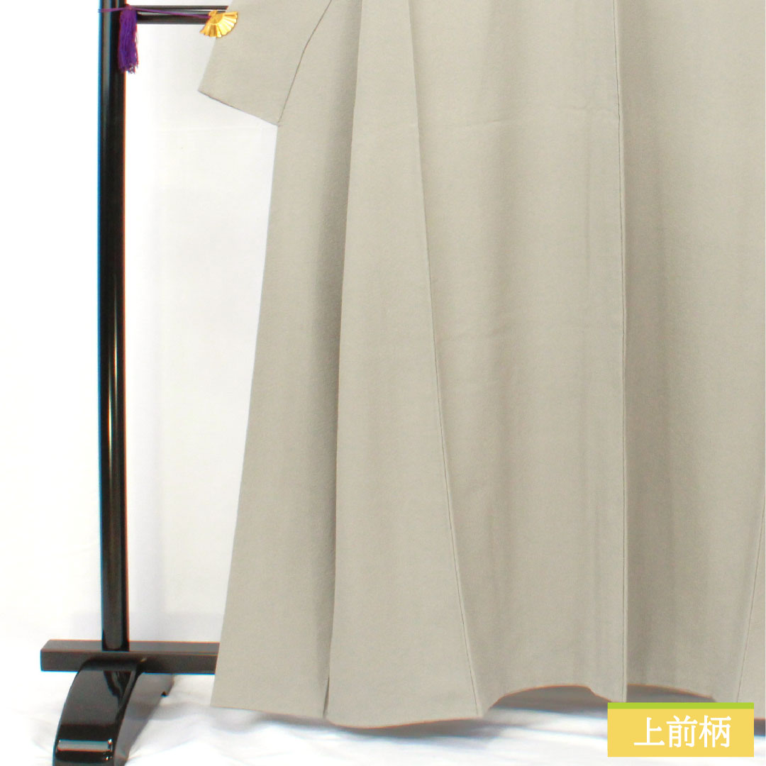 Plain color, pure silk, length 161cm, sleeve length 66cm, plain color, one crest, Kikuemaru, artist's work, lined, S rank, gray 1114001582422