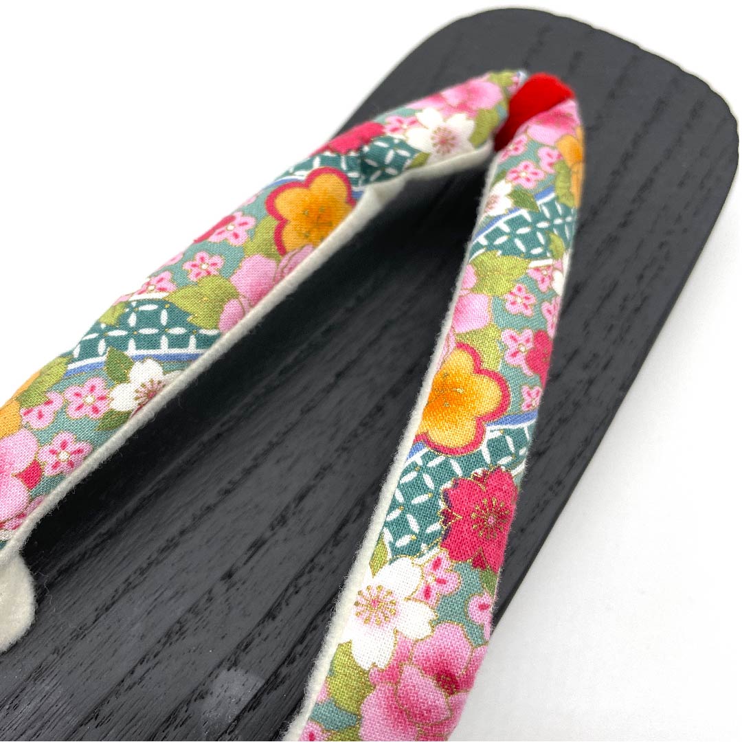 （新品未使用品）下駄 桜 梅 牡丹 七宝 Lサイズ 黒系 NEWランク 1122001001410