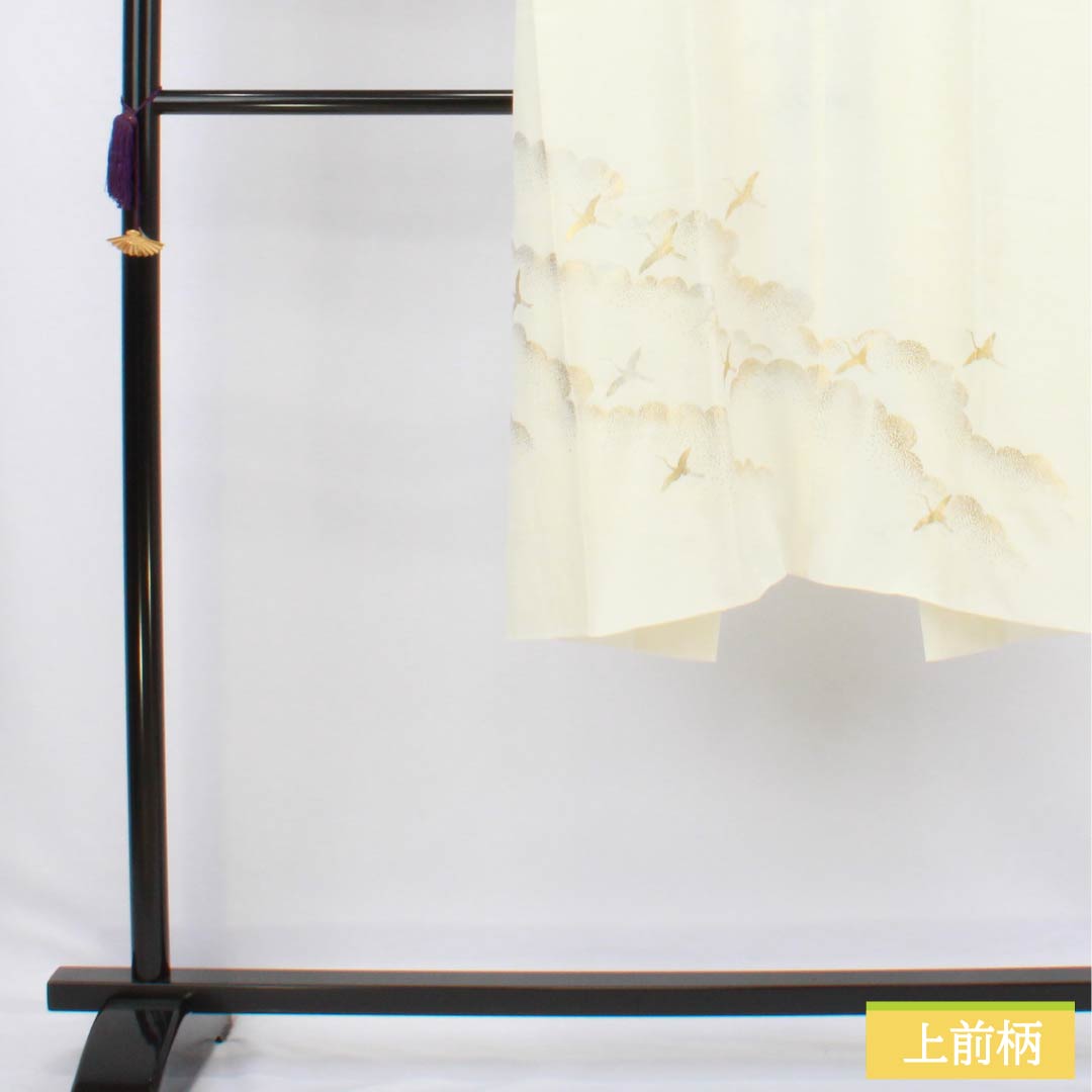 Nagajuban (long under-kimono) made of pure silk, S-rank, length 119cm, sleeve length 64cm, lined, with a crane and long sleeves, silk guard, and a white pattern. Product number: 1129000772111