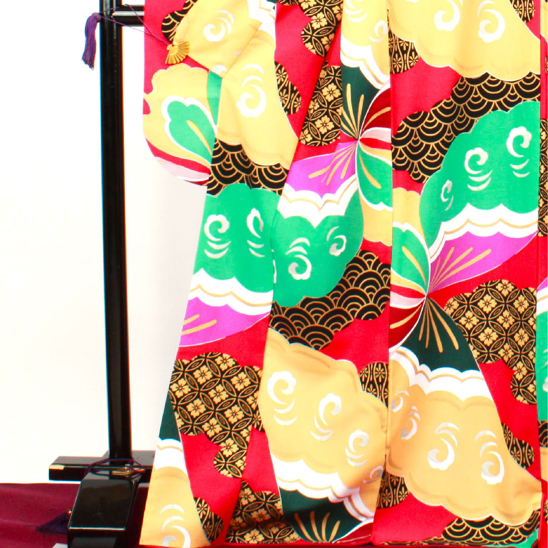 Long-sleeved kimono, length 171.5cm, sleeve length 67.5cm, lined, scarlet, washable, butterfly, Seigaiha, Shippo, poly, S rank, pink, 1113001282613