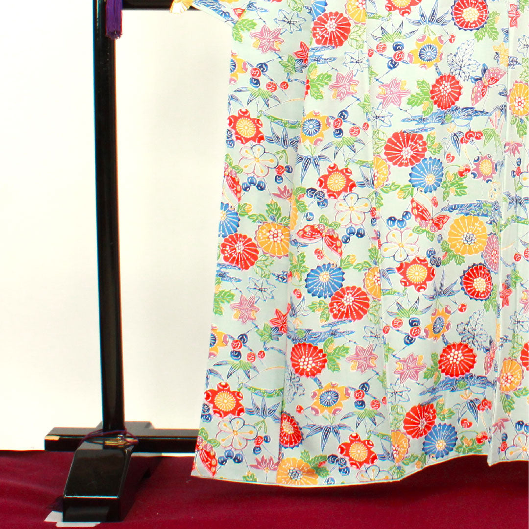 小紋 身丈160cm 裄丈64cm 袷  藍白色 京紅型 蝶 菊  正絹 Aランク 青系 1115003163417