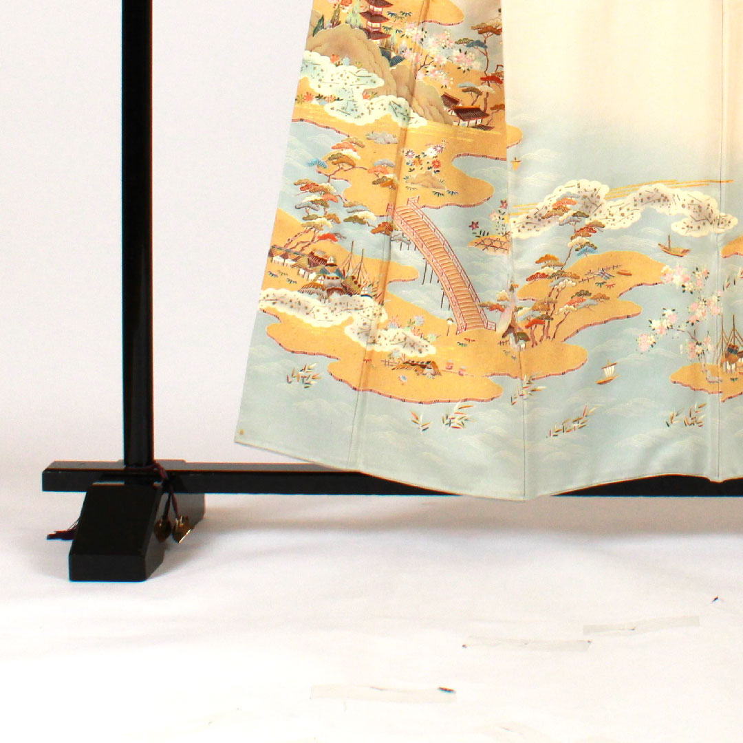 Colored Tomesode, Length 157cm, Sleeve Length 64cm, Lined, Tokyo Yuzen, Pure Silk, B Rank, Three Crests, Cream Color, 1111000284315
