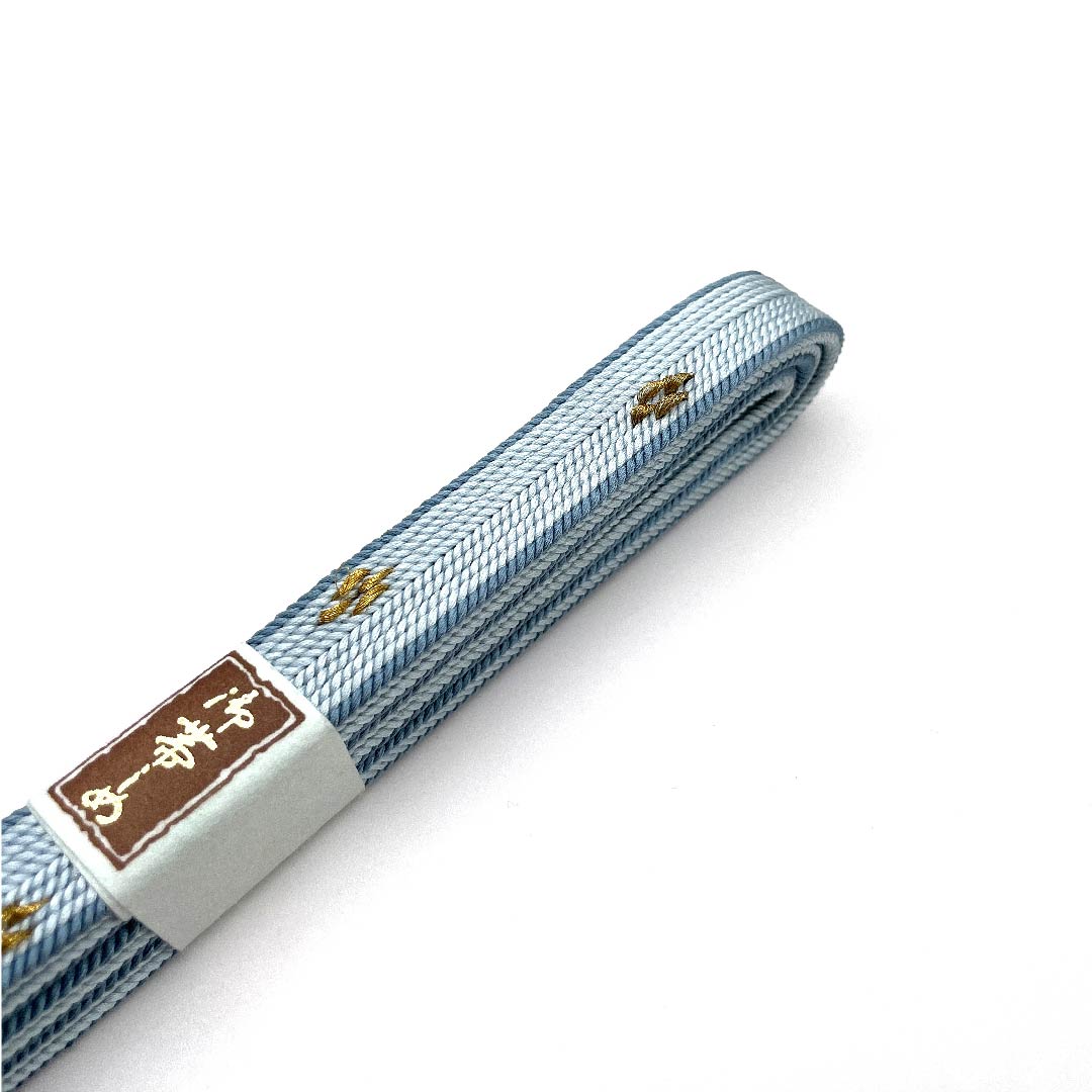 （新古品） 帯締め 正絹 四分紐 蟹鳥染色（かにとりぞめいろ） 京くみひも 金属糸使用 新古品 長さ約162cm 幅約1.5cm セミフォーマル Sランク 水色系 1135001812924