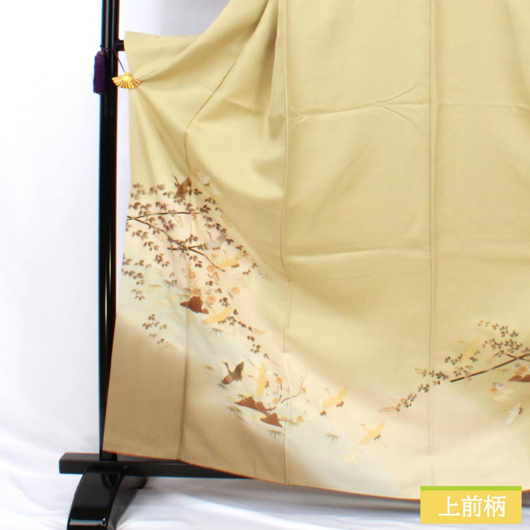 Visiting Kimono, Pure Silk, Rank B, Lined, Length 165.5cm, Sleeve Length 67cm, Pale Yellowish Brown, Gold Accents, Flowing Water and Crane Design, Yellowish Color, Product Number: 1112006904523