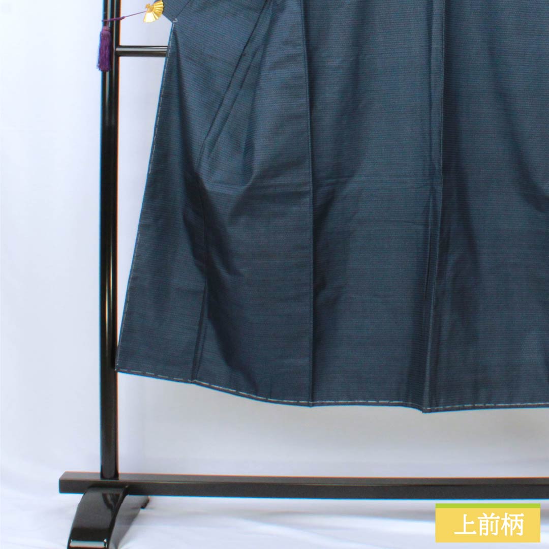 Men's silk S-rank kimono, length 142cm, sleeve length 65cm, Iced brown (ice-washed brown) Oshima Tsumugi 100 tortoiseshell pattern, lined, navy blue, with basting threads, product number 1119001502418