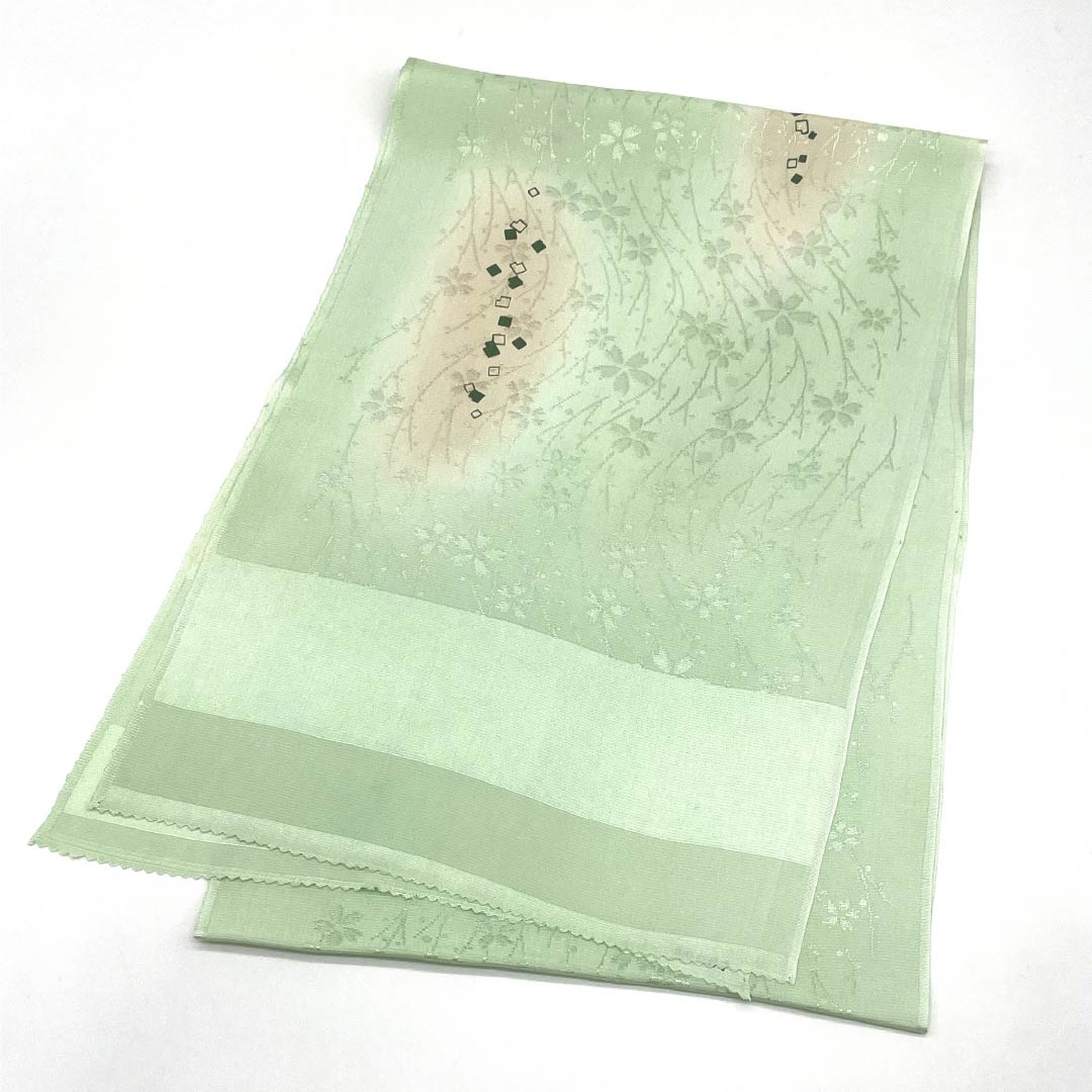 Light green obiage (sash sash), pure silk, S-rank, casual style, featuring a classic cherry blossom and confetti pattern, approximately 182cm long and 30cm wide. Product code: 1136002122919