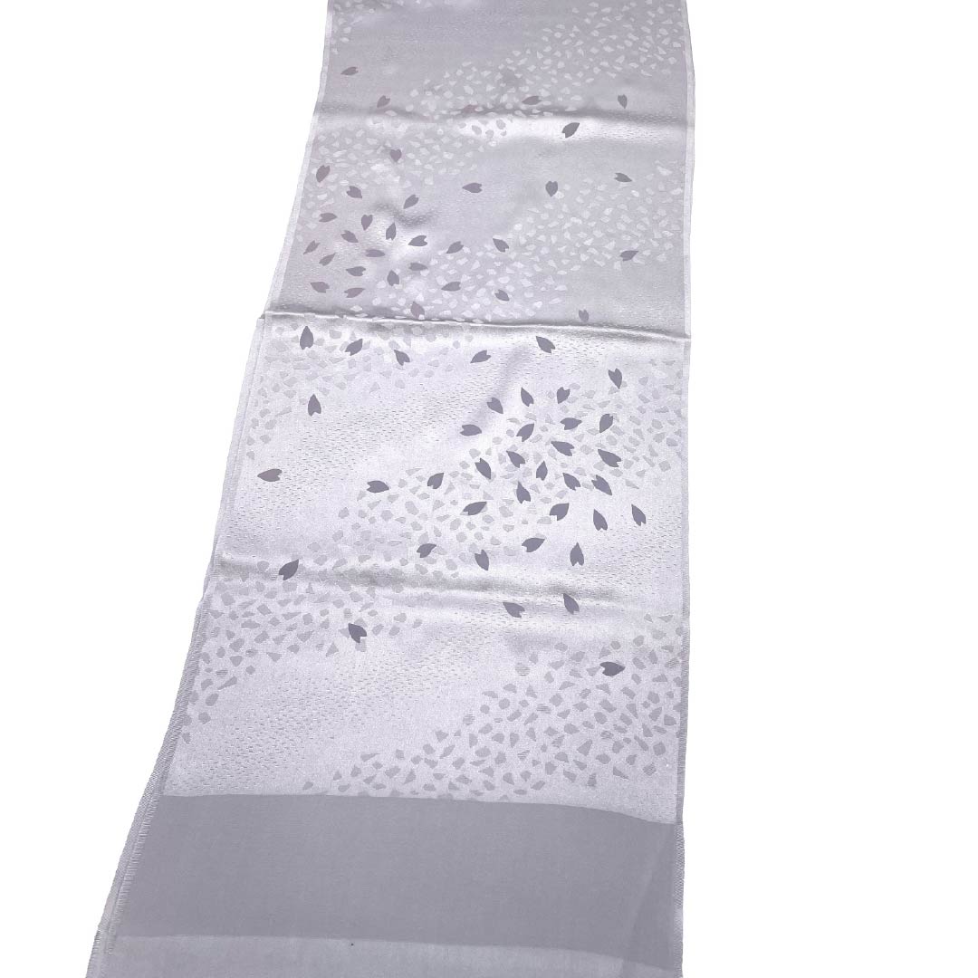 帯揚げ 正絹 Sランク セミフォーマル 鈍紫色（にぶむらさきいろ） 桜 花びら 長さ約176cm 幅約31cm グレー系 1136004122922