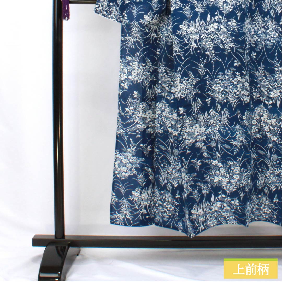 Cotton Yukata (Japanese summer kimono), Length 149cm, Sleeve Length 63.5cm, S Rank, Navy Blue with Indigo and Bellflower Pattern, Cotton Ro, All-over Floral Pattern, Product Number: 1118006352118