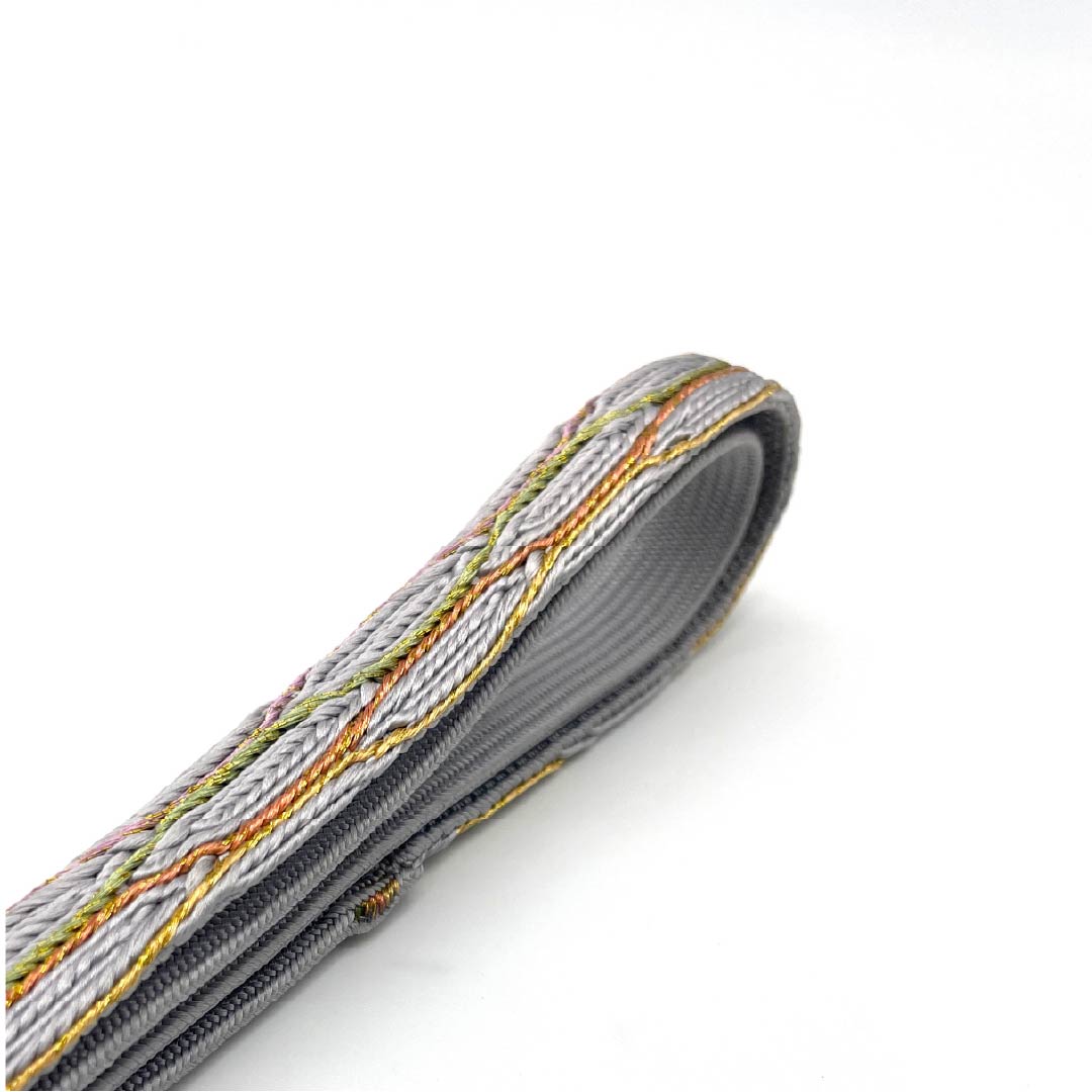 （新古品） 帯締め 正絹  鈍紫色（にぶむらさきいろ） 幅広め 長さ約164.5cm 幅約1.7cm フォーマル NEWランク グレー系 1135003401322