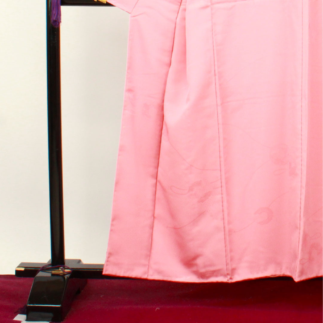 色無地 ポリエステル 長春色 洗える着物  身丈158cm 裄丈65cm 袷  Sランク ピンク系 1114000802313