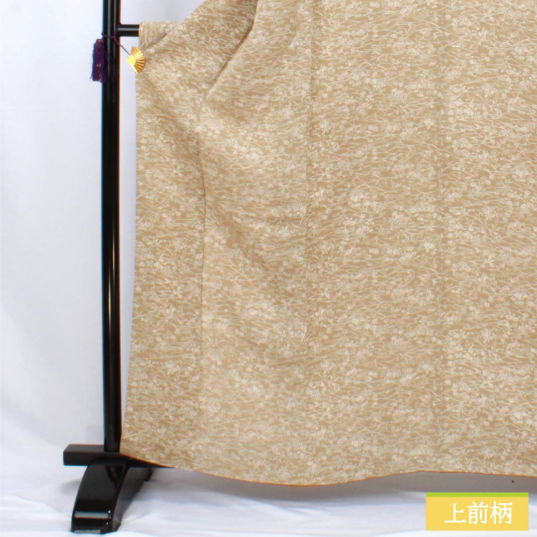 Komon (small pattern) kimono, pure silk, S rank, length 162cm, sleeve length 66cm, lined, naikisusutakeiro (soot-colored bamboo), crepe fabric, plant and folk art design, Chayatsuji, shrink-proof, beige, product number 1115007752425