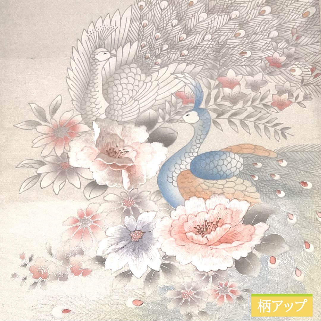 Formal white obi, pure silk, gofun-iro (white powder-colored) embroidery with peacock and floral patterns, suitable for formal formal wear. Length: 428cm. A-rank. Pointed design. Product code: 1123014243311.