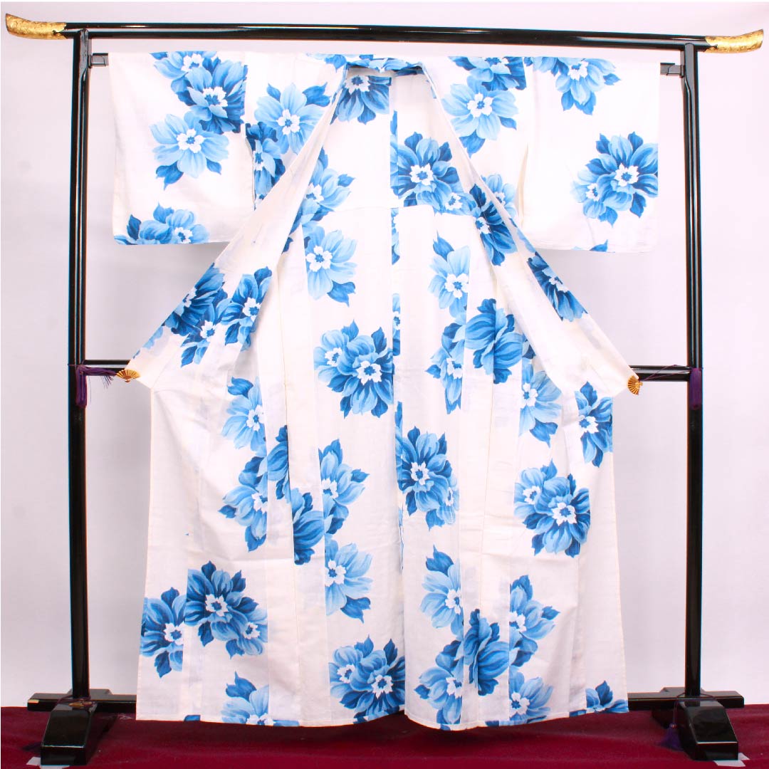 Yukata Milky white color Flower pattern Cotton S rank Single layer Length 161.5cm Sleeve length 66.5cm White 1118004292411