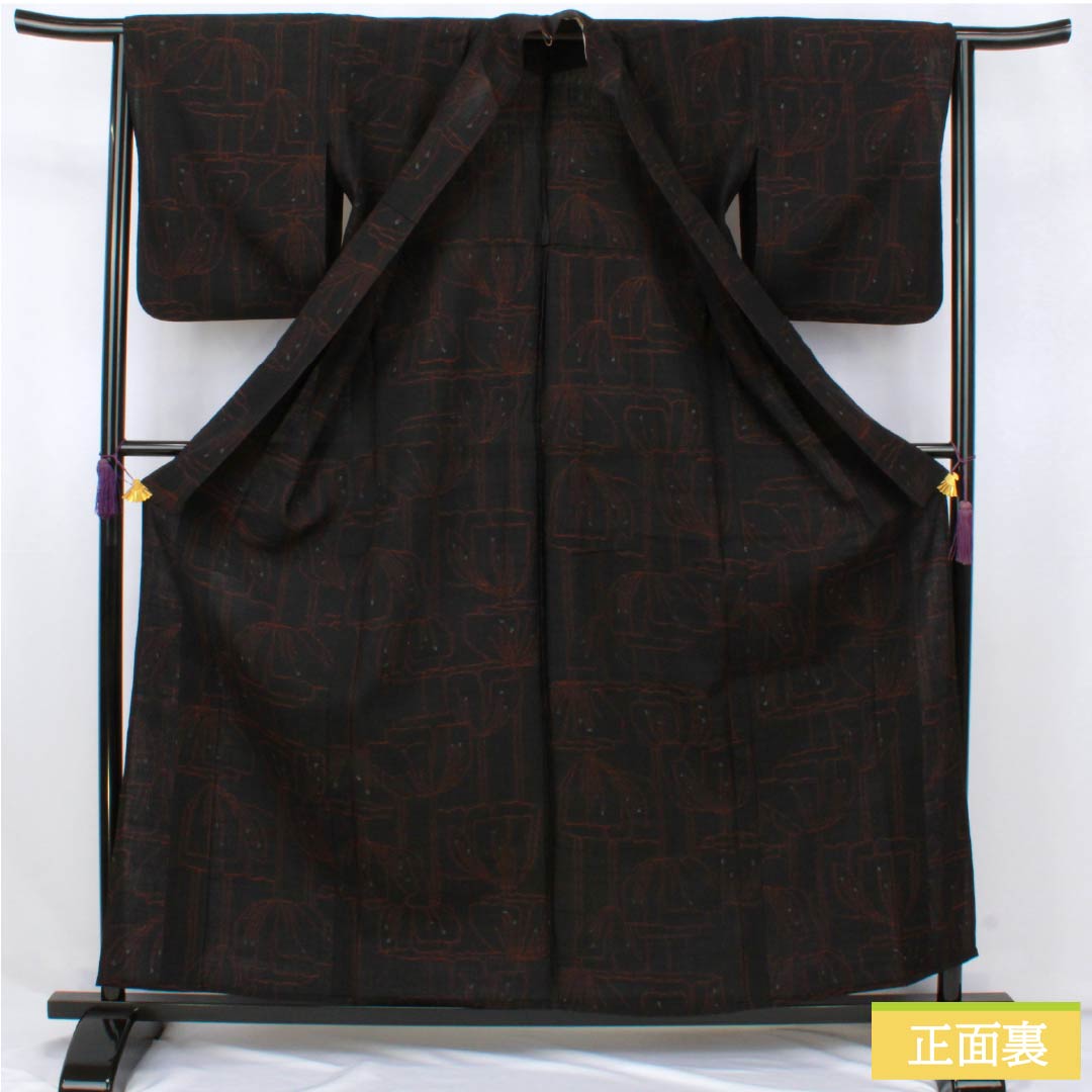 Pure silk tsumugi (pongee) kimono, Grade A, length 161cm, sleeve length 63.5cm, with a floral pattern, black, single layer, product number 1116004403410
