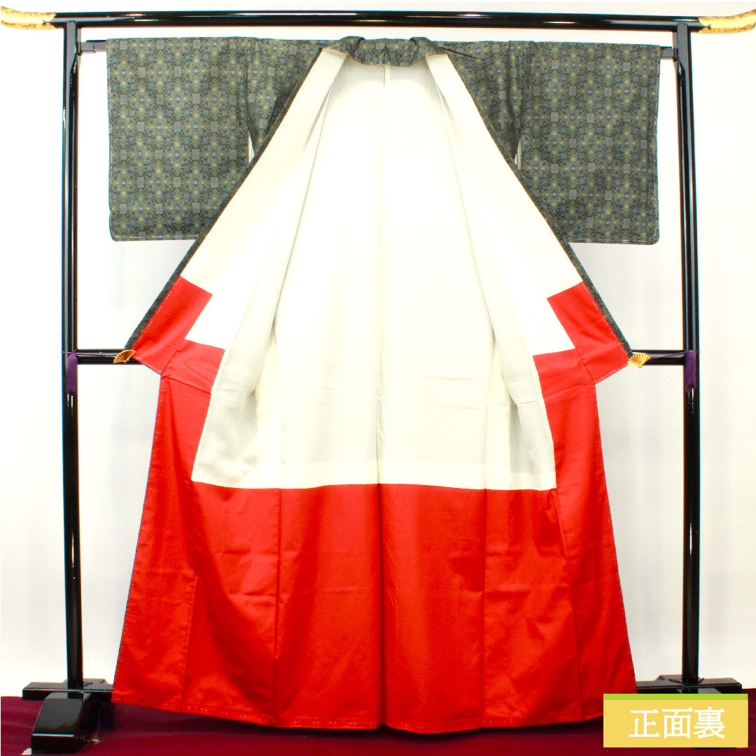 村山大島 正絹 身丈164.5cm 裄丈67cm  幾何学模様 しつけ糸付き 未使用品 Sランク 袷 緑系 1116003202419