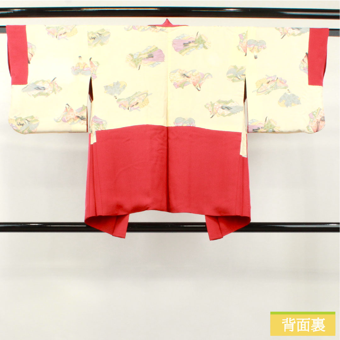 Haori (Japanese traditional coat) made of pure silk, length 74cm, sleeve length 61cm, crimson silk (momiiro), embroidery, A rank, lined, red, 1117000983912