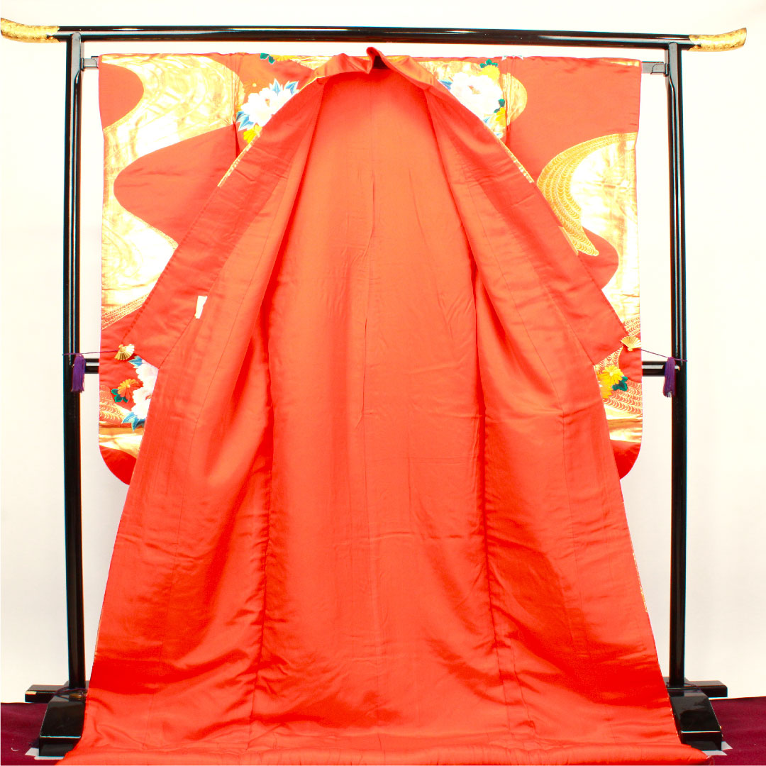 色打掛 身丈194cm  銀朱色 刺繡 孔雀 花車 正絹 Sランク 袷 朱系 1110000252916