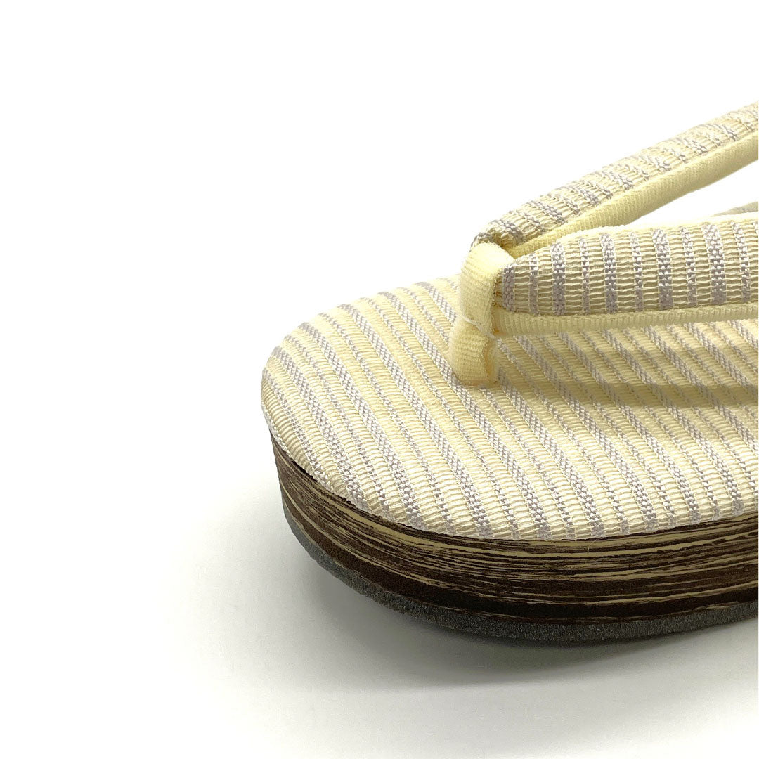 (Like New) EVA Zori Sandals, New Condition, Casual, One Size Fits All, Perfect for Rainy Days, Silk Fabric, 24cm Long, Size L, Cream, Product Number: 1122001331415