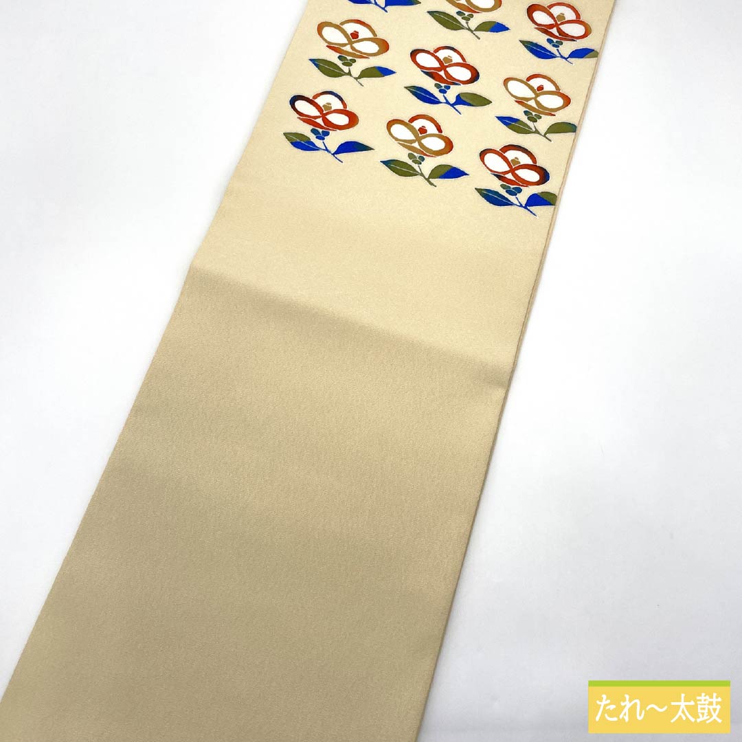 名古屋帯 ポリエステル Sランク 鳥の子色（とりのこいろ） 型染 ちりめん地 椿 帯丈372cm ポイント柄 カジュアル クリーム系 1124010812315 開き仕立て