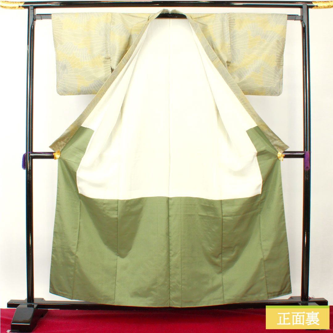 紬 正絹 身丈160cm 裄丈62.5cm 利休白茶色（りきゅうしらちゃいろ） 大島紬 緯総絣 抽象模様 Sランク 袷 グレー系 1116003652422