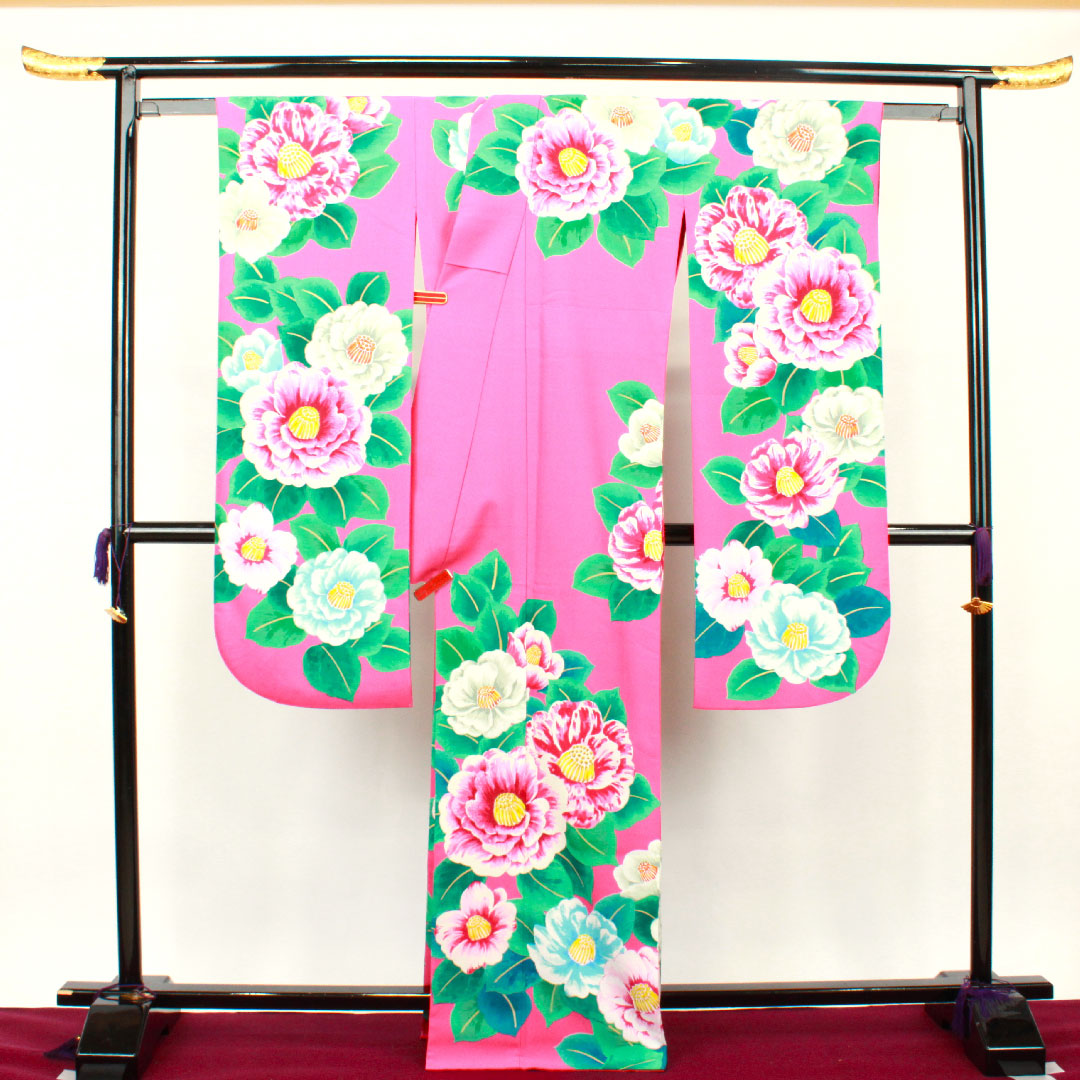 振袖 身丈169cm 裄丈67.5cm 袷  薔薇色 洗える着物 椿  ポリ Sランク ピンク系 1113001302513
